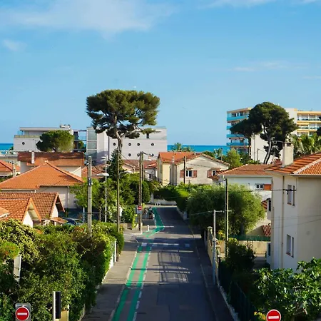 Appartamento With Terrace Close To Beaches